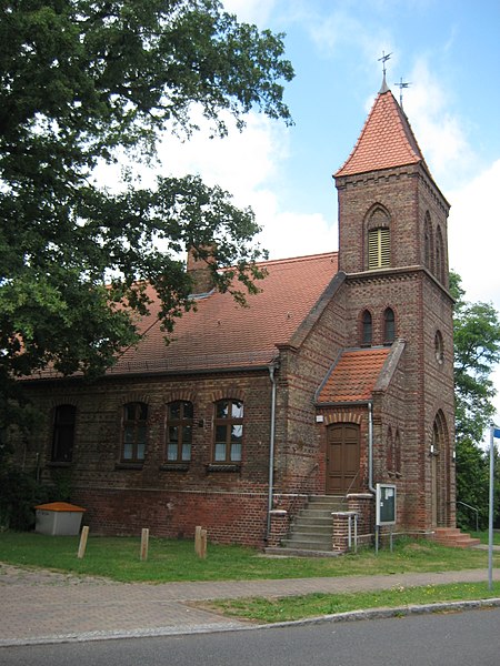 File:Dorfkirche Fahlhorst - Germany - panoramio.jpg