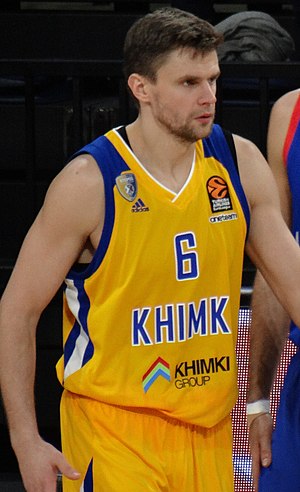Egor Vyaltsev 6 BC Khimki EuroLeague 20180321 (2) (cropped).jpg