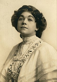 Emma Bunting, stage actress