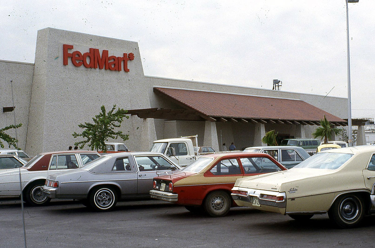 1200px-FedMart%2C_San_Antonio%2C_Texas_1979.jpg