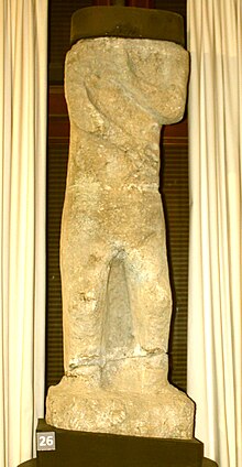 Female stone idol from Khinisli.jpg
