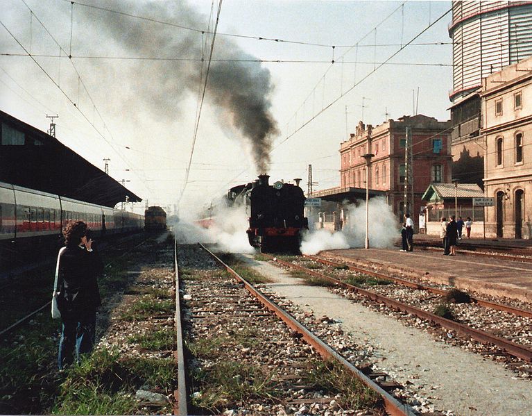 File:Ferrers.estació Poblenou.jpg