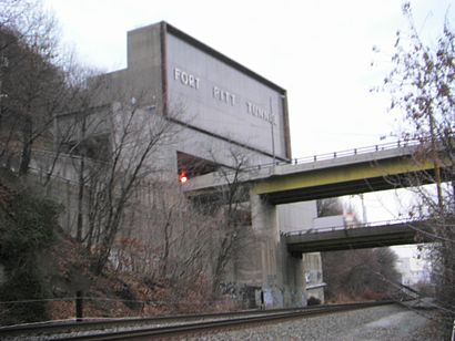 How to get to Fort Pitt Tunnel with public transit - About the place