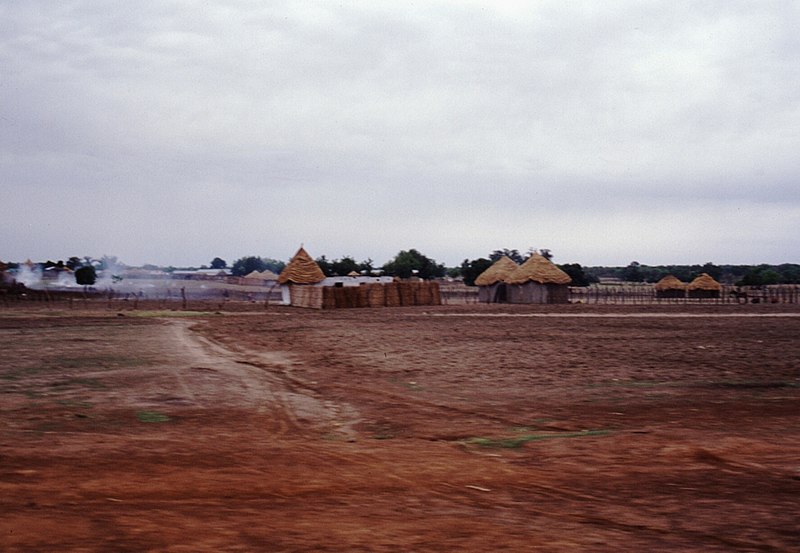 File:Gambia 100 from KG.jpg