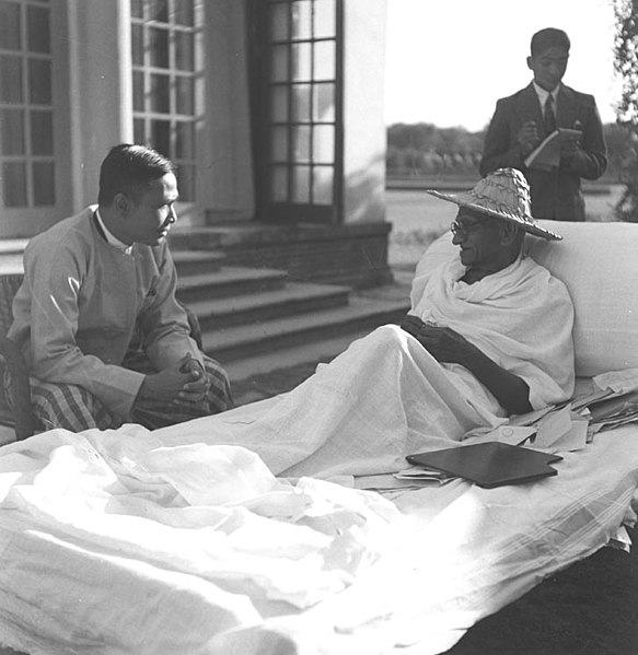 Mahatma Gandhi with Thakin Nu, Premier of Burma, at Birla House, Delhi, December 4, 1947