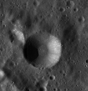 Cràter Glauber (imatge LRO)