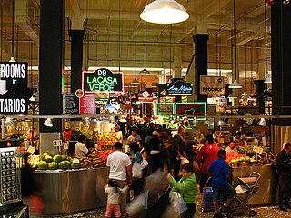 Homer Laughlin Building Downtown Los Angeles landmark building with Grand Central Market