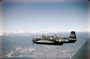 飛行するTBF-3R 85905号機 (VR-23輸送飛行隊所属、1953年6月25日撮影)