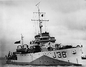 HMS Caraquet FL7505.jpg