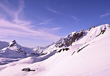 Le refuge durant l'hiver 2018.