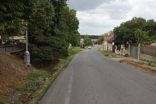 Hlavenec Municipality and village in Central Bohemian Region, Czech Republic