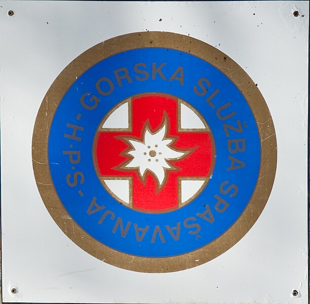 File:Hrvatska gorska sluzba spasavanja ploca 0110 1.jpg