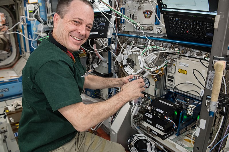 File:ISS-56 Ricky Arnold calibrates the Bone Densitometer in the Destiny lab.jpg