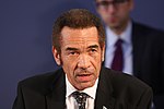 Miniatura para Ian Khama