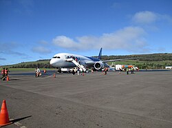 בואינג 787 של LATAM צ'ילה בנמל