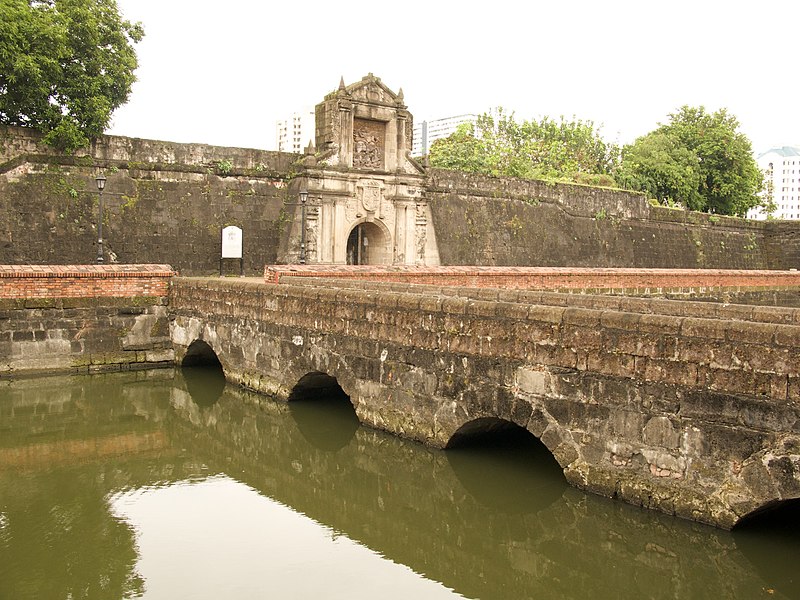 File:Intramuros, Manila - panoramio.jpg