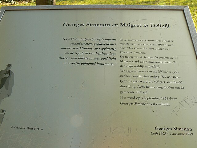 Jules Maigret memorial plaque