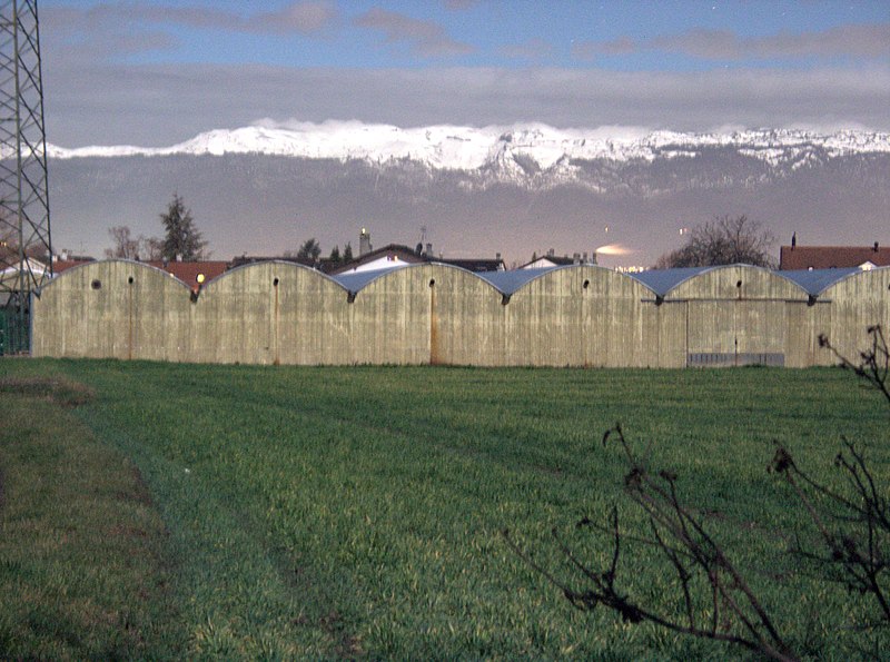 File:Jura by night - panoramio (1).jpg