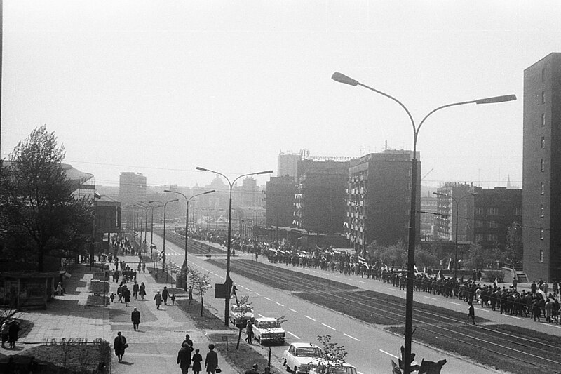 File:Katowice.1maja1971or72.jpg