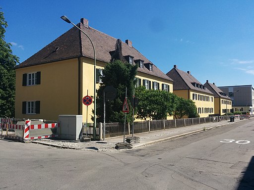 Kaufbeuren, Ensemble Friedensstraße 8, 6 und 4