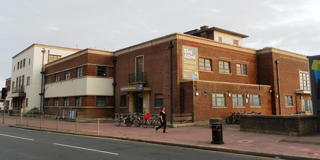 Picture of King Alfred Leisure Centre courtesy of Wikimedia Commons contributors - click for full credit