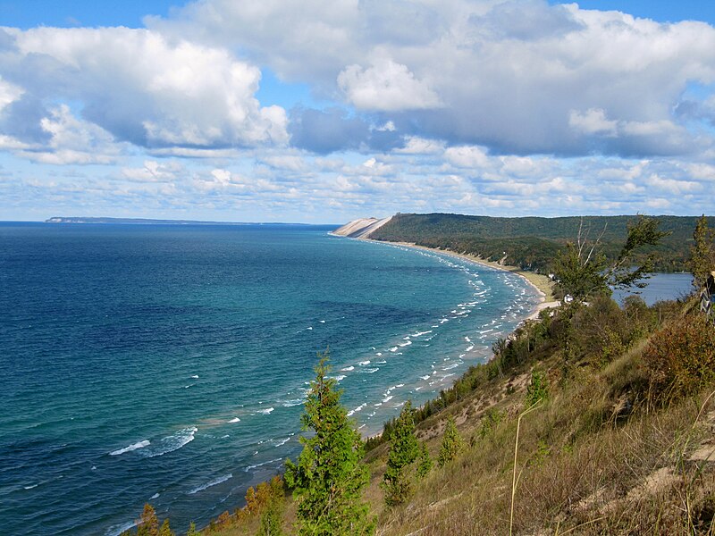 File:Lake Michigan Sleeping Bear Dunes.jpg