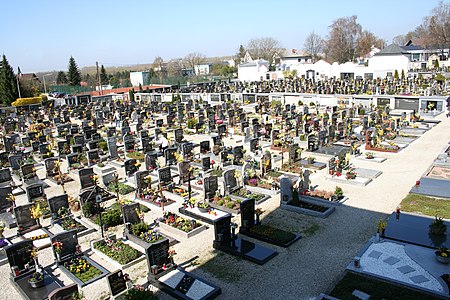 Linz Ebelsberg Friedhof 01