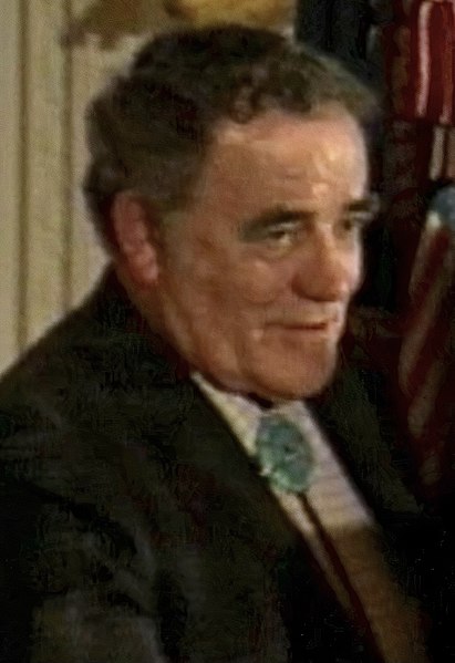 File:Louis L'Amour at the Luncheon for the Presidential Medal of Freedom 1984 (2).jpg