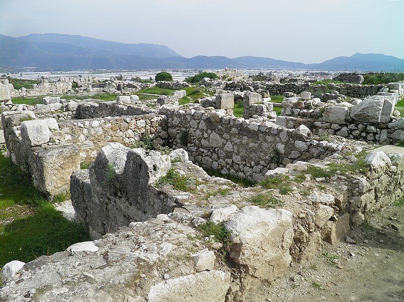 File:Lycian Acropolis, Xanthos, Lycia, Turkey (8814541601).jpg