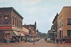 Main Street Ishpeming 1957.jpg