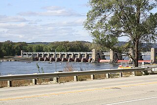 Lock and Dam No. 8 Dam in Genoa, Vernon County, Wisconsin / Houston County, Minnesota, United States