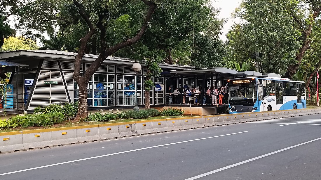 Halte Transjakarta Monumen Nasional