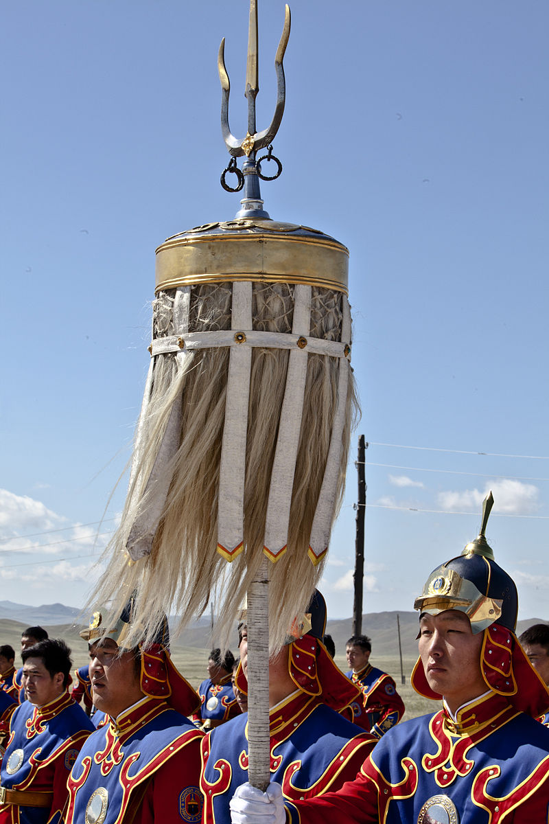 800px-Mongolian_state_honor_guard_2011.jpg