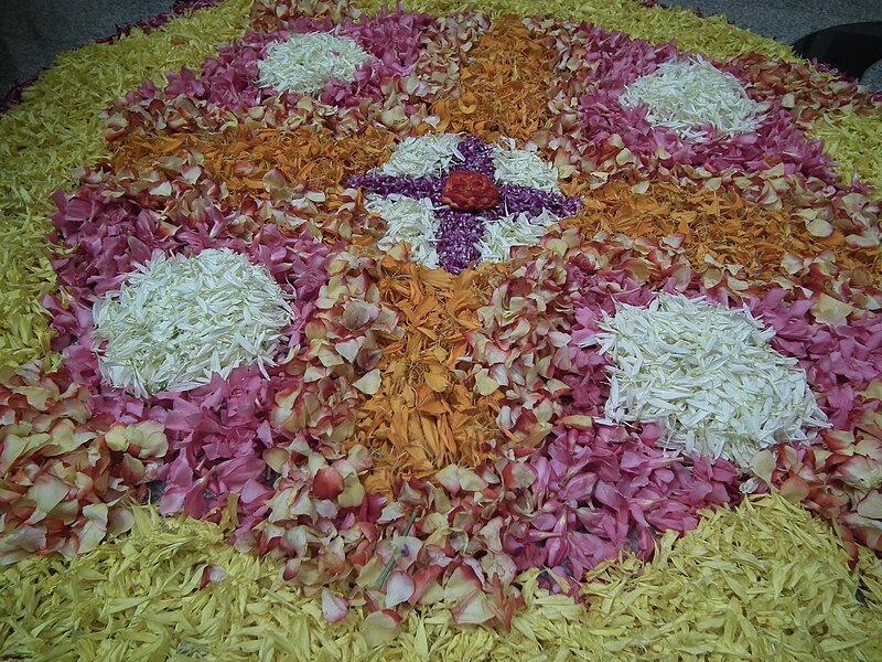 File:Onam Pookalam Aug 2012 4910.JPG