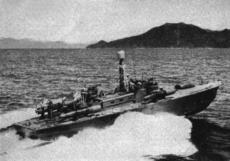 File:PT boat underway c1945.jpg