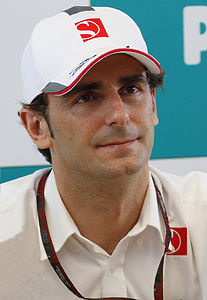 Pedro de la Rosa 2010 Malesia.jpg