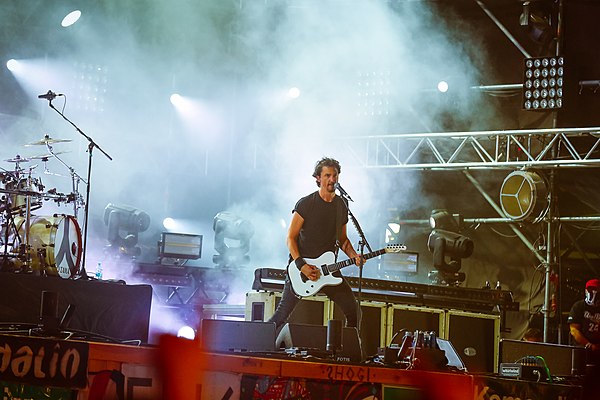 Duplantier playing on his signature Charvel guitar with Gojira in 2018