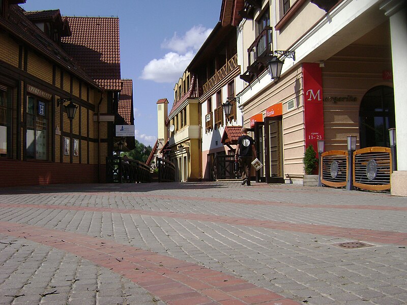 File:Poland. Mikołajki 012.JPG