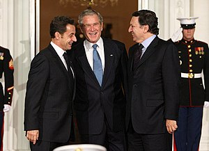 Nicolas Sarkozy: Biografia, Incarichi politici, Opere
