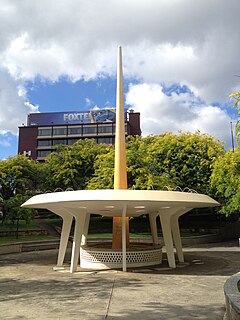 <span class="mw-page-title-main">Railway Roundabout (roundabout)</span>