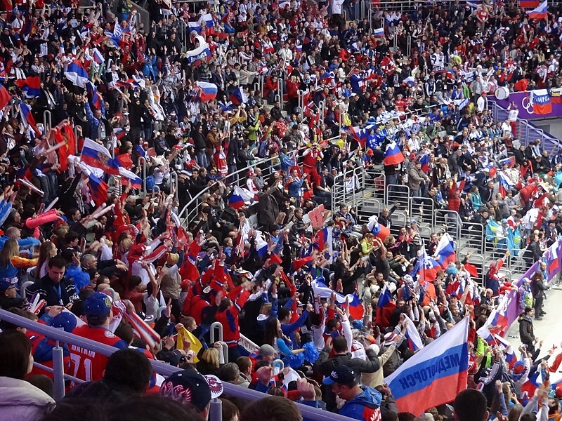 File:Russian fans 2014-02-13 Winter Olympics in Sochi.jpg