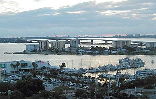 Sarasota Bay and waterfront, Sarasota, Florida (2003).jpg