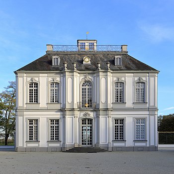 The western facade of Schloss Falkenlust