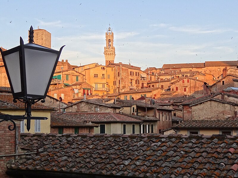 File:Siena at Sunset - Siena - Italy - 01.jpg