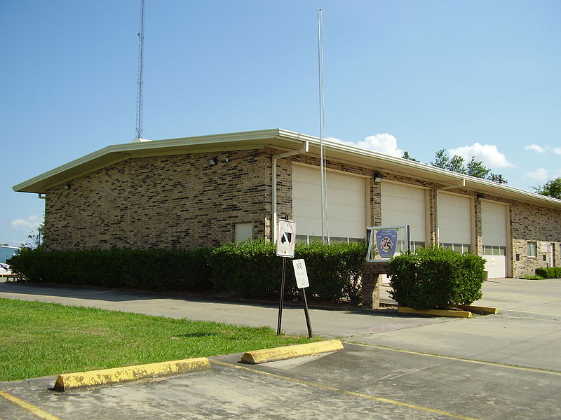 File:SouthHoustonFireStation1.JPG