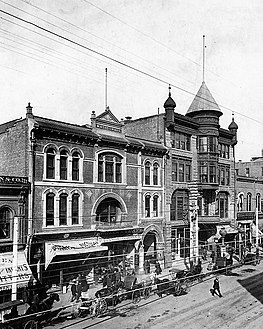 Music (Turnverein) Hall (l) and Los Angeles (Lyceum) Theatre (r). West side of Spring between 2nd and 3rd, 1895.