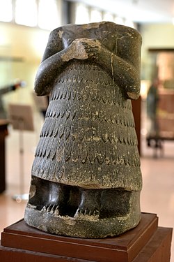 Estatua de Entemena, Museo de Irak.jpg