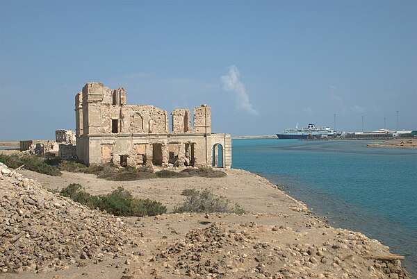 Building of Suakin in ruins