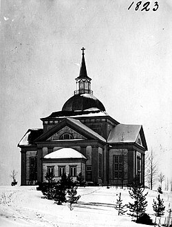Taivalkosken ensimmäinen kirkko Taivalkosken kirkonkylällä.