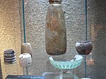 צלחת זכוכית - כלי נדיר בתקופת הבית השני, מעיד על עושרן של המשפחות שהתגוררו במבנים